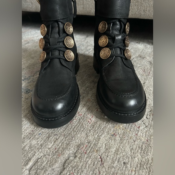 Strategia Medallion Combat Boot - Picture 4 of 16